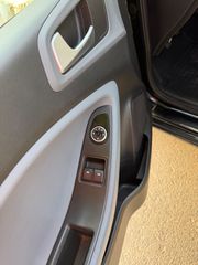 Hyundai i 20 2016-thumb-20