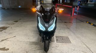 Honda Forza 350 2026 Special edition-thumb-1