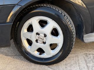 Opel Astra 2000-thumb-2