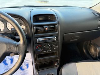 Opel Astra 2000-thumb-20
