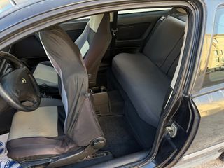 Opel Astra 2000-thumb-24