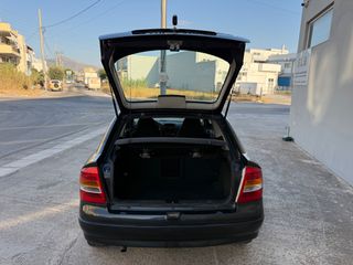 Opel Astra 2000-thumb-27