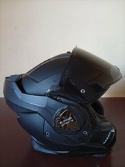 Ls2 advant x-thumb-1