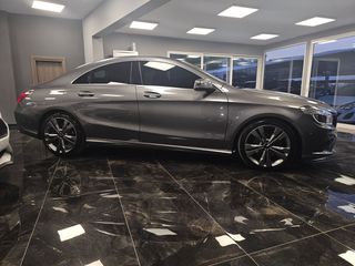 Mercedes-Benz CLA 180 2014 URBAN-thumb-4