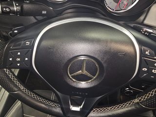 Mercedes-Benz CLA 180 2014 URBAN-thumb-12
