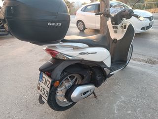 Honda SH Mode 125 2018-thumb-4