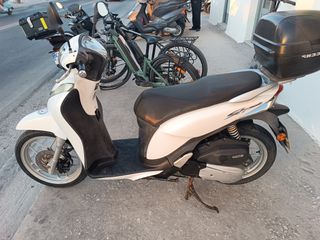 Honda SH Mode 125 2018-thumb-6