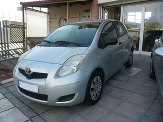 Toyota Yaris 2010-thumb-4