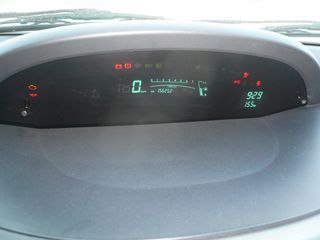 Toyota Yaris 2010-thumb-14