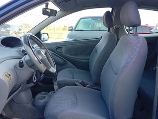 Toyota Yaris 2003 1.3-thumb-6