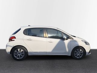Peugeot 208 2019-thumb-5