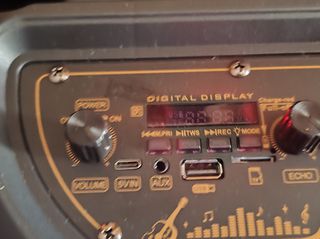 Ηχείο Bluetooth με karaoke και AUX IN