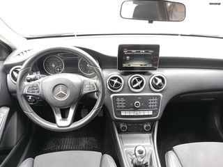 Mercedes-Benz A 180 2017 URBAN-DIESEL-thumb-20