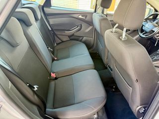 Ford Focus 2018 1.5 TDCI BUSINESS-thumb-15