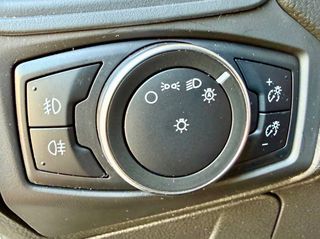 Ford Focus 2018 1.5 TDCI BUSINESS-thumb-23