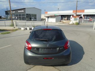 Peugeot 208 2012 1.6 HDi 93 ACTIVE-thumb-4