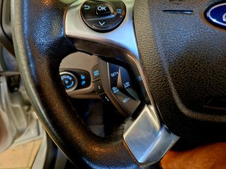 Ford Transit Connect 2020 L2-thumb-26