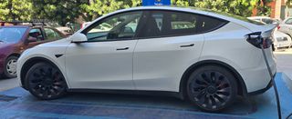 Tesla Model Y 2022 Performance