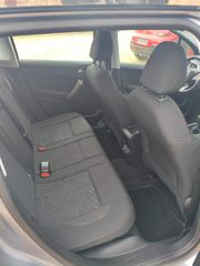 Peugeot 2008 2016-thumb-15