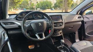 Peugeot 2008 2018 1.2 Crossway Auto-Navi-Camera-Panorama-Grip Control-thumb-16
