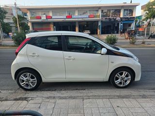Toyota Aygo 2019 1.0 VVT-i X-PLAY AYTOMATO-thumb-9