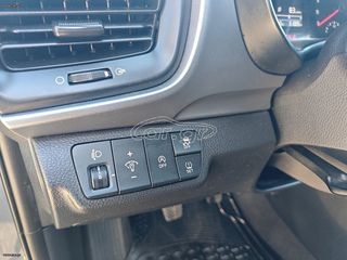 Kia Stonic 2022 SUPERCARS XANIA-thumb-9