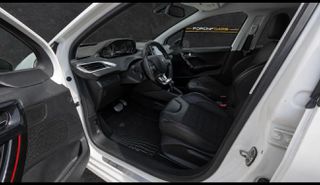 Peugeot 208 2015 1.2 e-THP GT Line-thumb-8