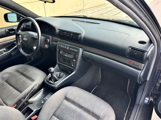 Audi A4 1999 1.6-thumb-11