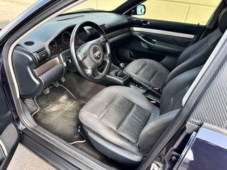 Audi A4 1999 1.6-thumb-12