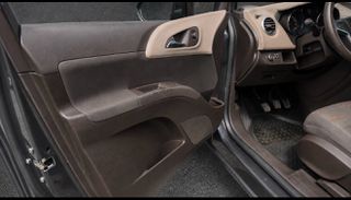Opel Meriva 2010 S-D-thumb-6