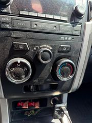Isuzu D-Max 2014-thumb-18