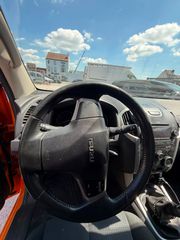 Isuzu D-Max 2014-thumb-20