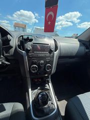 Isuzu D-Max 2014-thumb-22