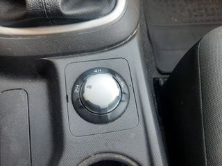 Isuzu D-Max 2014-thumb-27