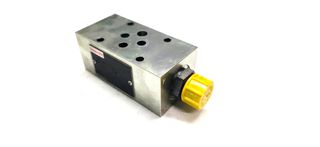 Ενδιάμεση Πλάκα Υδραυλικού Συστήματος REXROTH R900523147 HSZ Q6 A327 3X/M01 | REXROTH R900523147 HSZ Q6 A327 3X/M01 Zwischenplatte