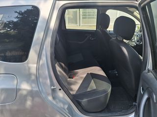 Dacia Duster 2017-thumb-7