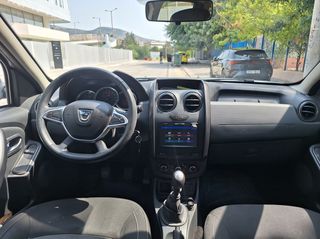 Dacia Duster 2017-thumb-16
