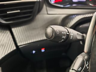 Peugeot 2008 2021 AYTOMATO-thumb-19
