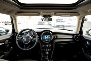 Mini Cooper 2019-thumb-4