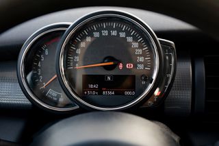 Mini Cooper 2019-thumb-5