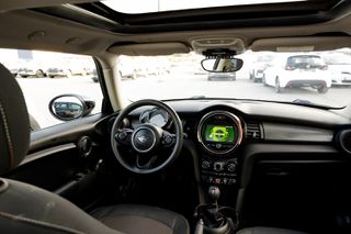 Mini Cooper 2019-thumb-9