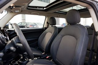 Mini Cooper 2019-thumb-12