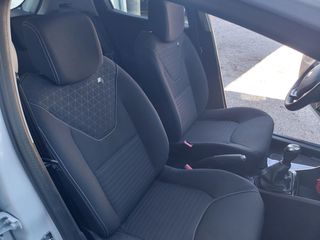 Renault Clio 2019 1.5 D-thumb-17