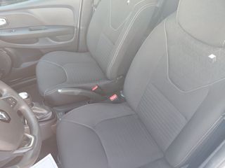 Renault Clio 2019 1.5 D-thumb-20