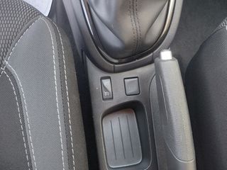 Renault Clio 2019 1.5 D-thumb-12
