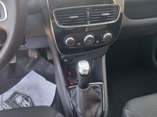 Renault Clio 2019 1.5 D-thumb-11