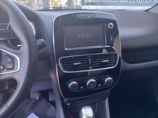 Renault Clio 2019 1.5 D-thumb-10