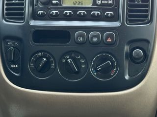 Ford Maverick 2004 XLT-thumb-13