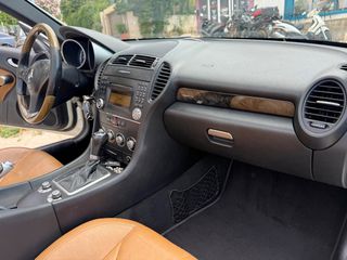 Mercedes-Benz SLK 200 2008-thumb-20