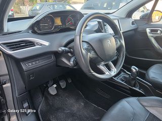 Peugeot 2008 2016-thumb-17
